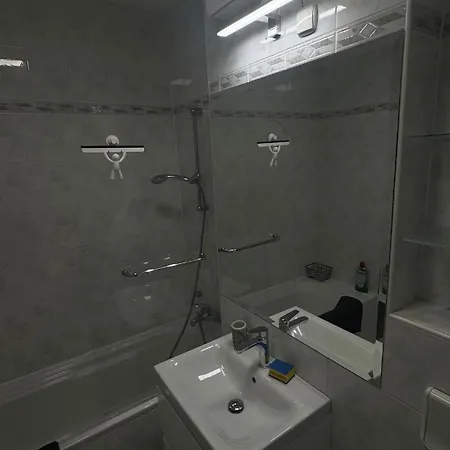 Апартаменты Quiet Near Centre & Zoo